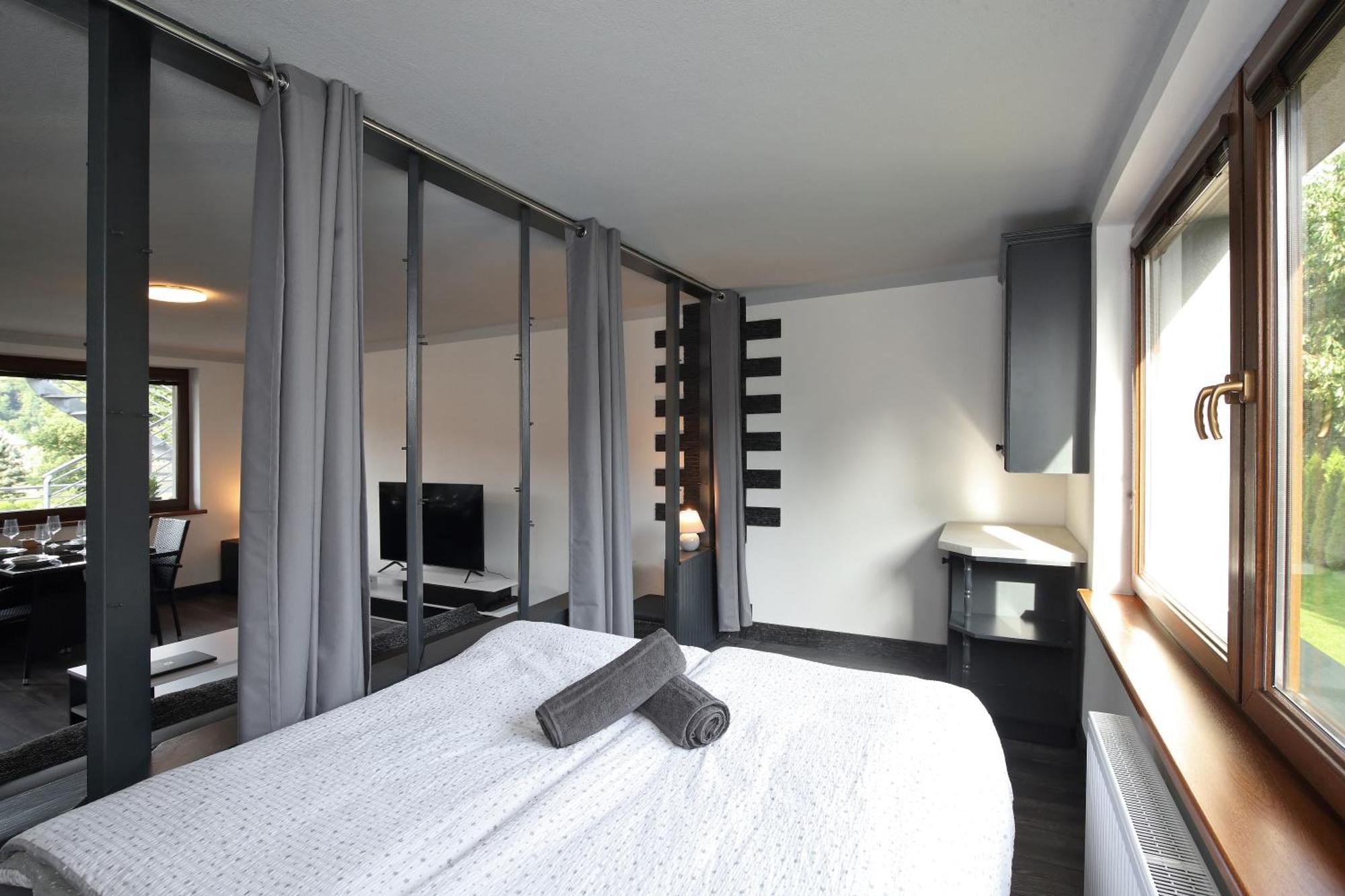 Apar7Man Jizerske Hory Appartement Hejnice Buitenkant foto